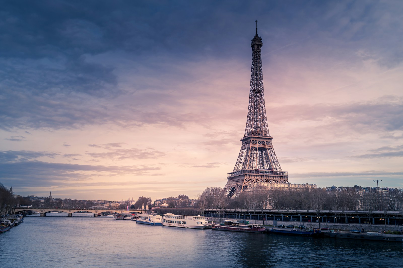 Shangri-La Paris and the Eiffel Tower