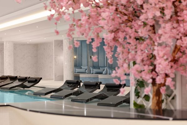 Fairmont Windsor Park spa profile
